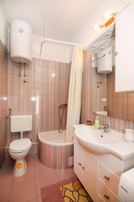 Apartman Barney With Garden&terrace *